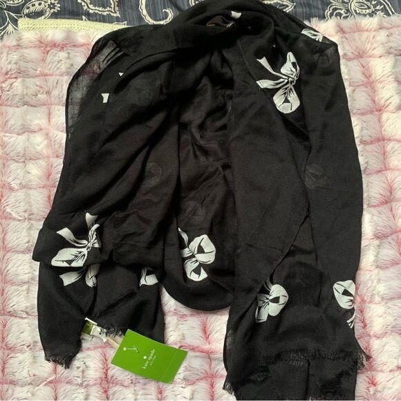 NWT Kate Spade Bow Scarf - Picture 1 of 4